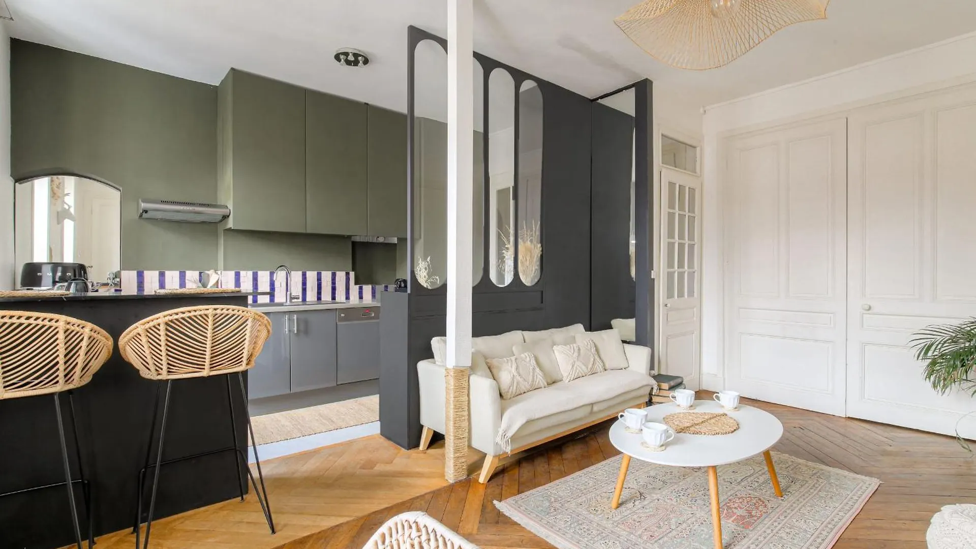 Appartement Charmant Et Caractere Proche Tete D'Or Lyon